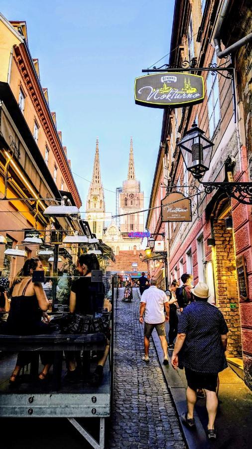 Sedaki In The Center Of Apartamento Zagreb